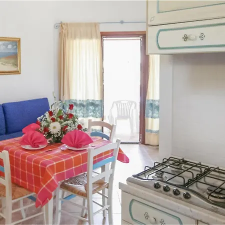 Stunning In With Kitchen * Golfo Aranci